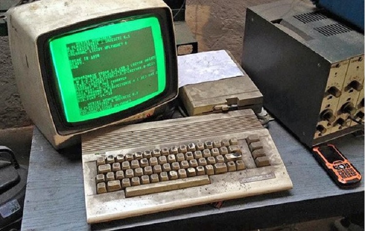 работающий Commodore 64